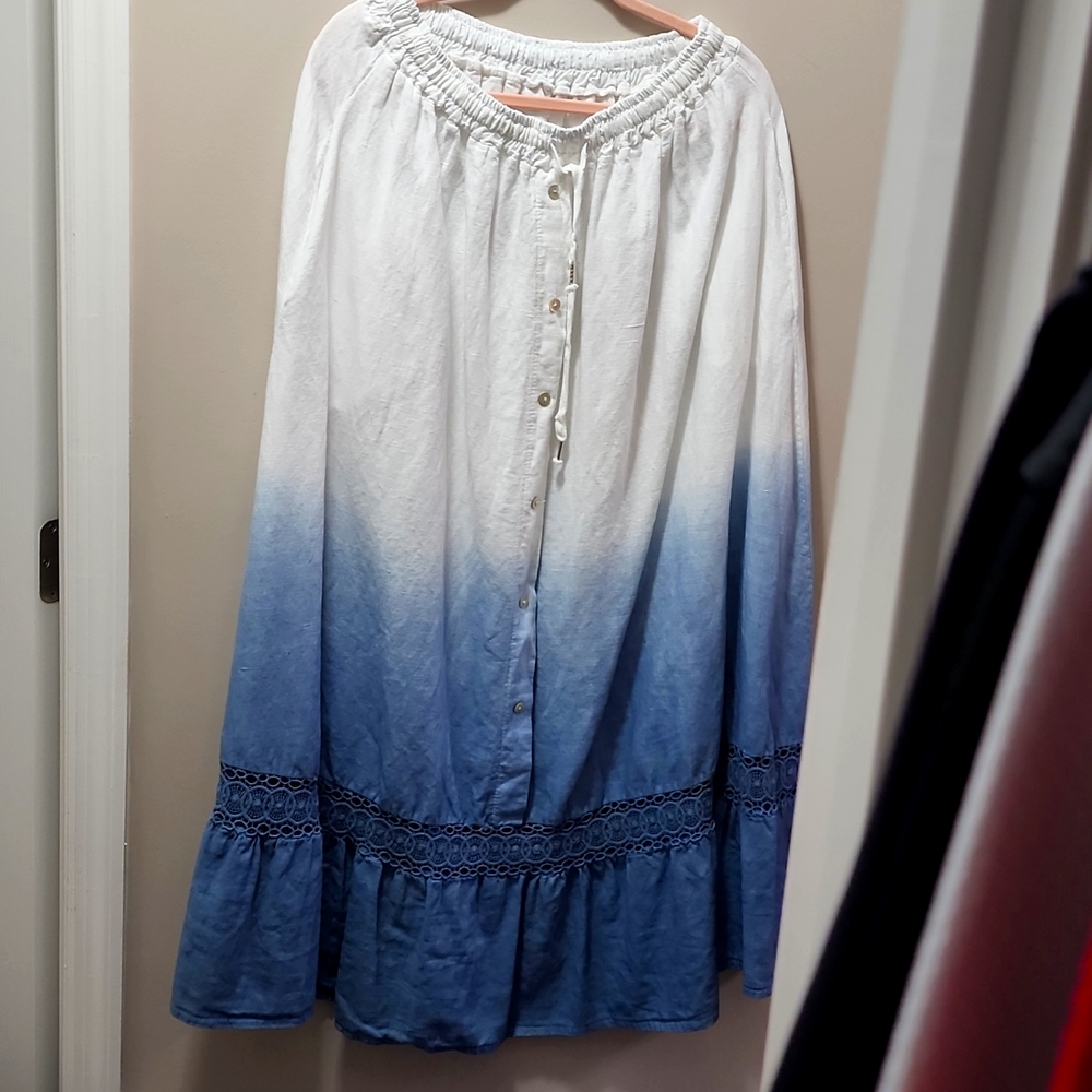 Linen skirt combined in two colors.  Can be used from S to Xl
